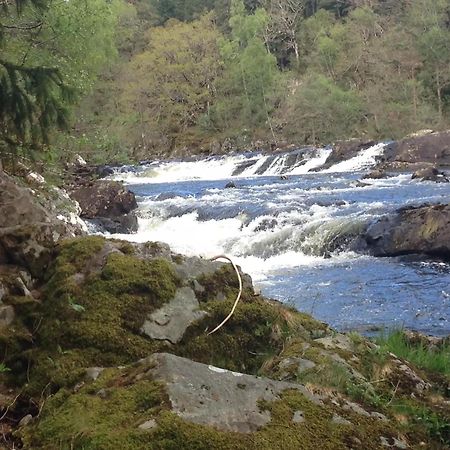 Cameron Apartment Loch Ness Fort Augustus Dış mekan fotoğraf